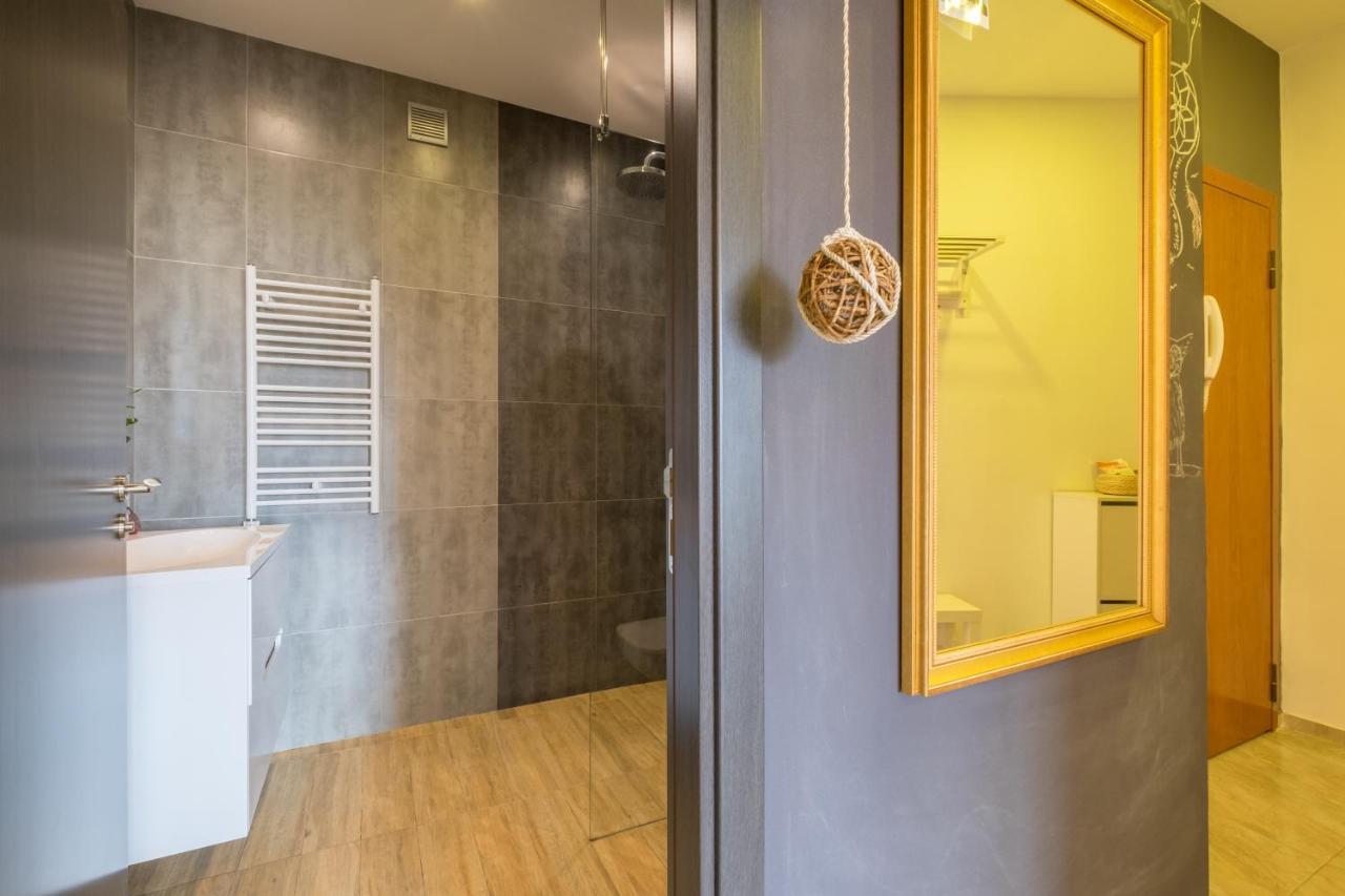 Artistic & Spacious 2bd By Flat Mаnager *
