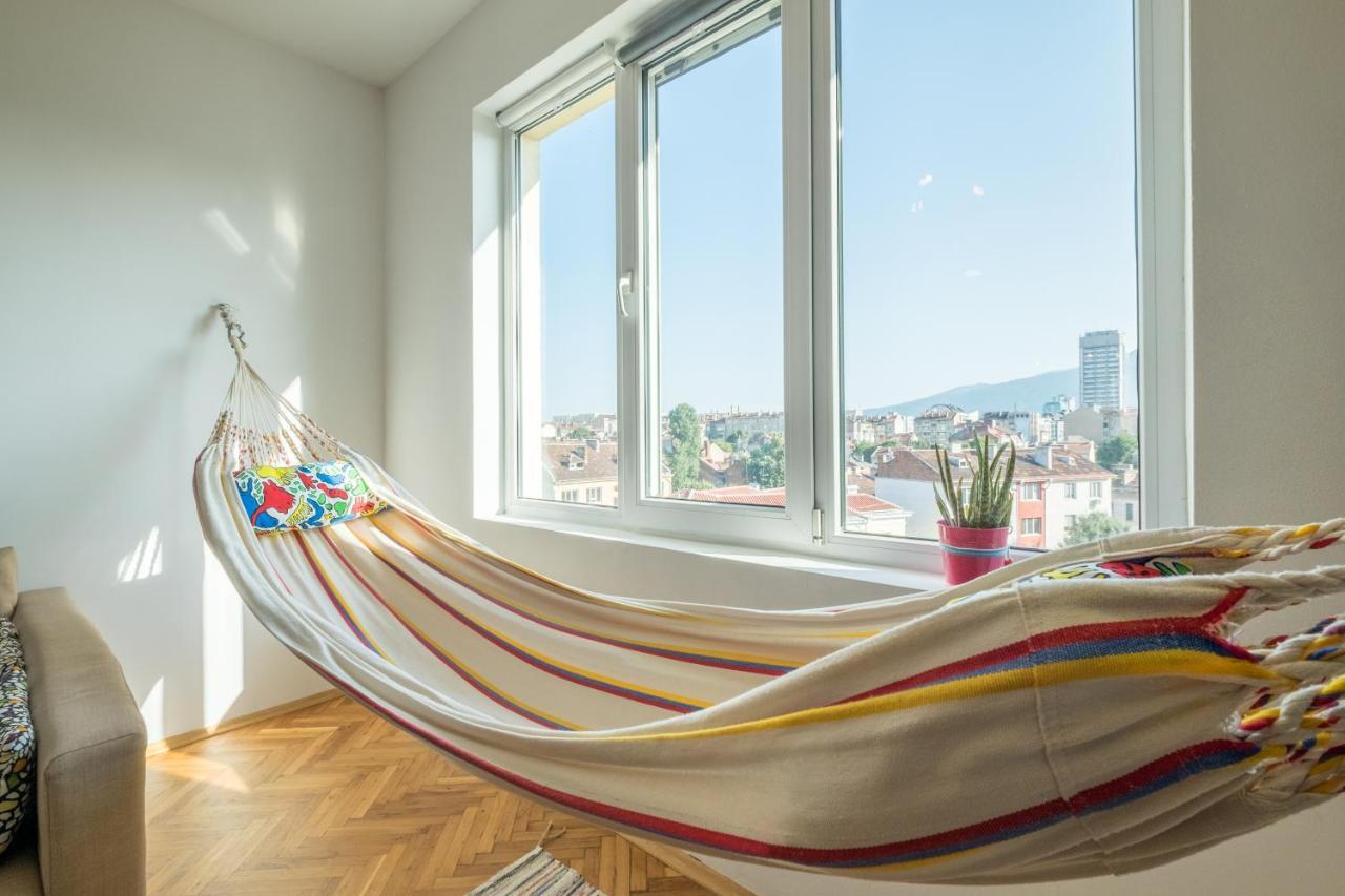 Artistic & Spacious 2bd By Flat Mаnager Apartemen